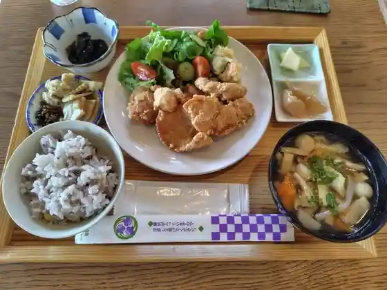 コメ・カフェ