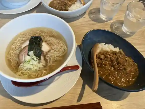 すず