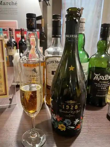カラカラ