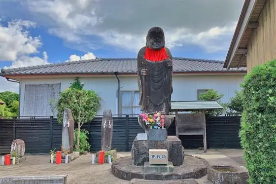 Yasaka Shrine