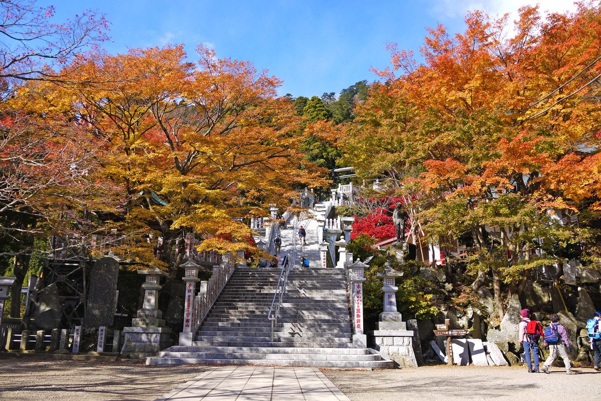 Oyama Afuri Shrine