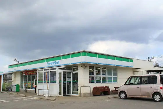 FamilyMart Ie Store