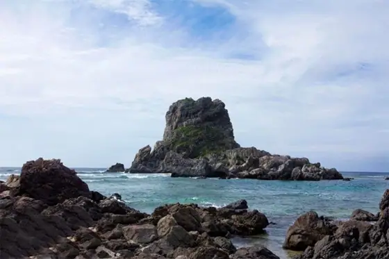 Yahe-iwa