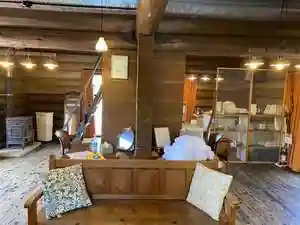 BAY MARINA Log-House