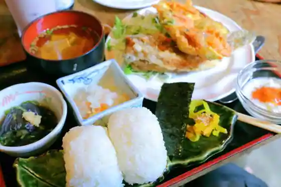 こまめ食堂