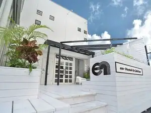 en- Hostel & Cafe Bar