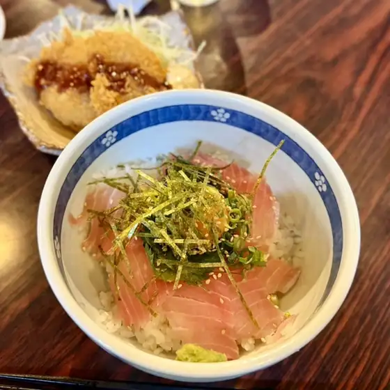 焼酎とお食事処 伝兵衛