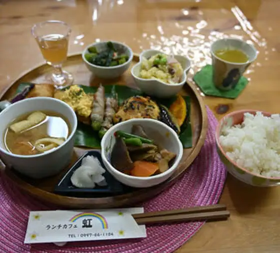 Lunch Cafe Niji