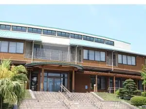高山やぶさめ館