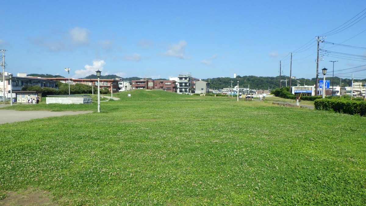 Kamakura Seaside Park Yuigahama Area
