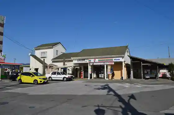 Tosa-Yamada Station, Kami