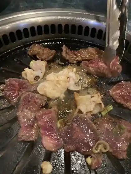 ホルモン屋