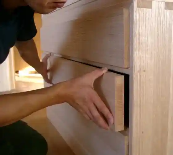 Kamo Kiri Tansu