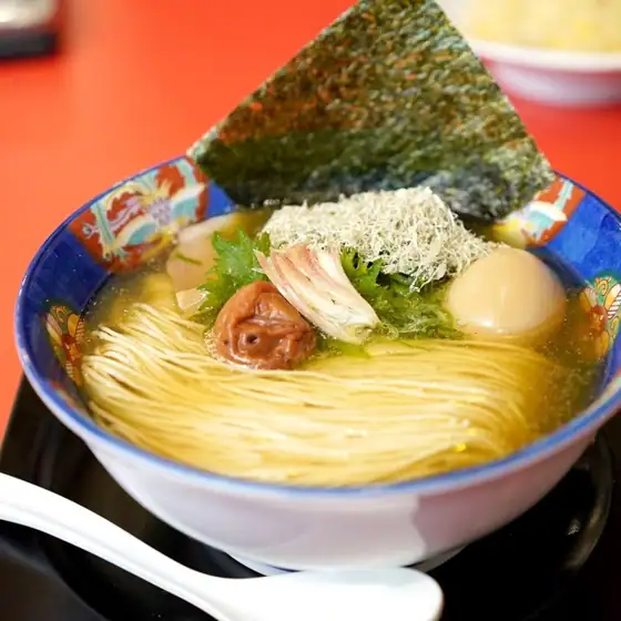 中華そば 麺や食堂 本店