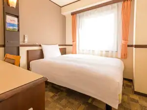 Toyoko Inn Hon-Atsugi Station South Exit
