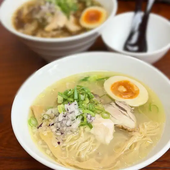 cafe WILD CHICKEN