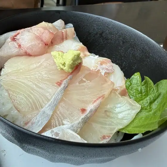 Ama Shokudo