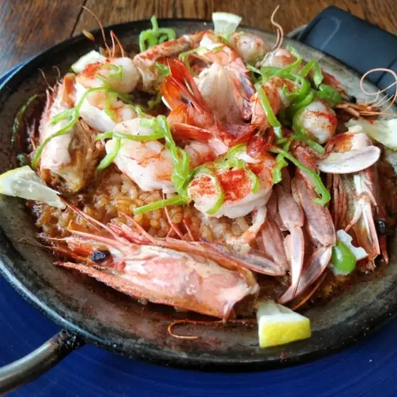 スーリール