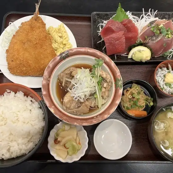まるわ食堂