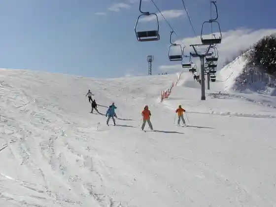 Takayanagi Garuru no Ski Area