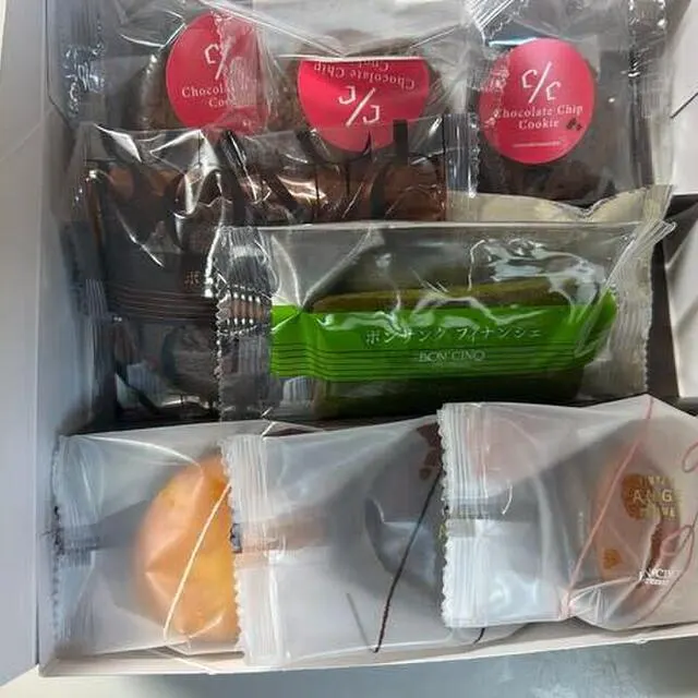 石村萬盛堂  イオン福岡店
