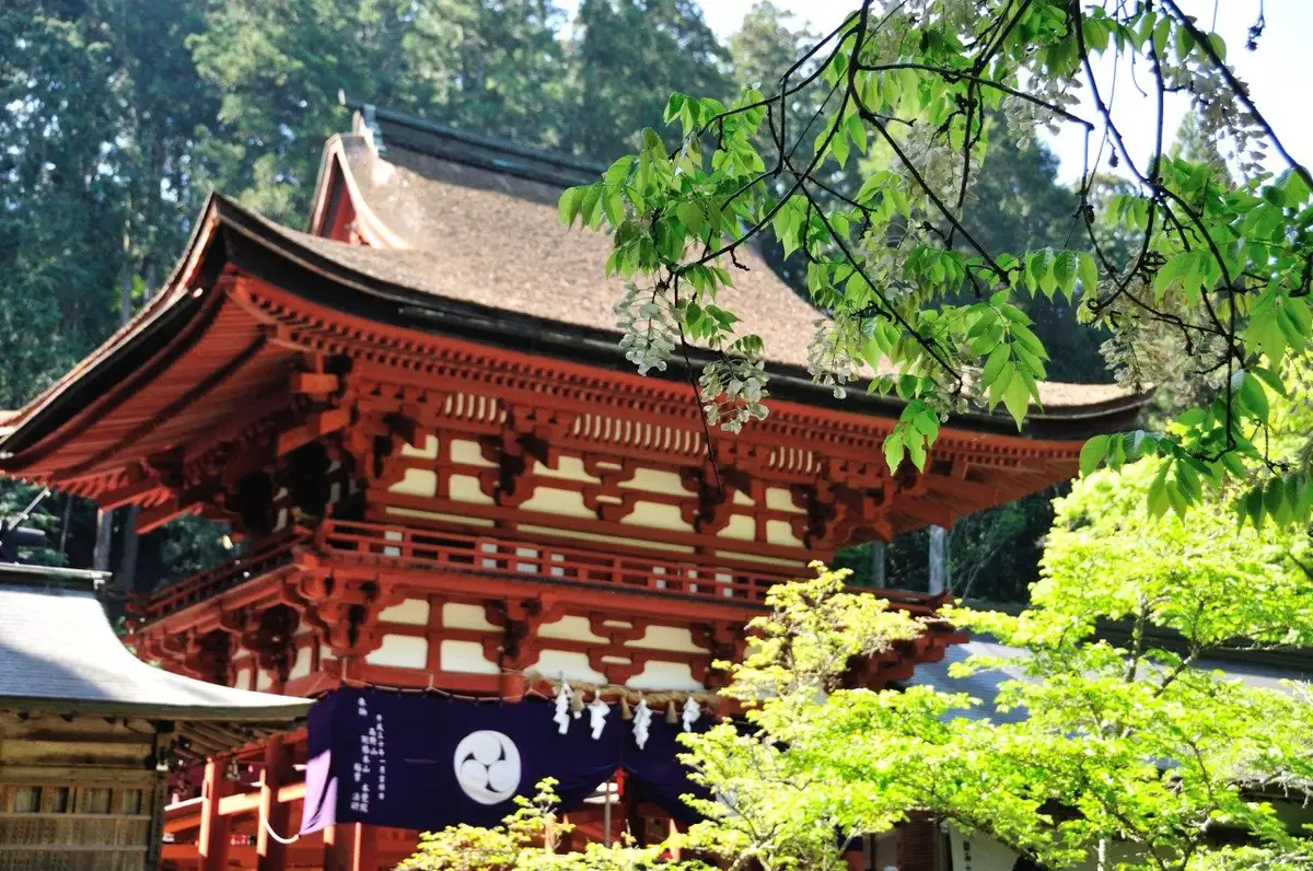 Niuzuhime Shrine