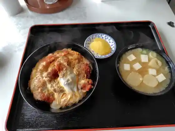 食事処味かつ