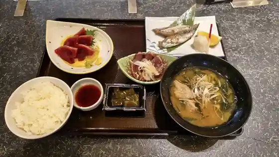 港町レストラン 鮮