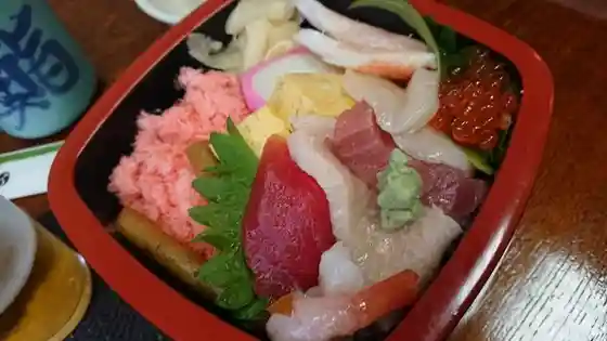 巴鮨