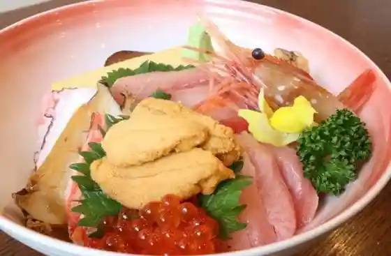 ゆう寿司 バイパス店