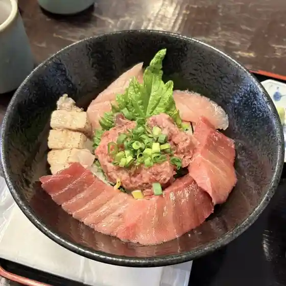 北かつまぐろ屋 海の市店