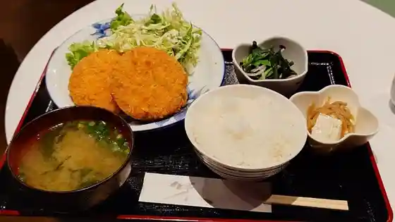 里枝