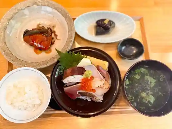 鼎 斉吉