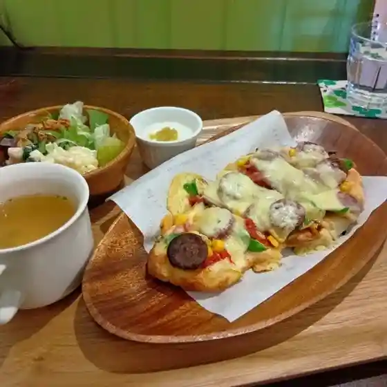カフェ ベルク