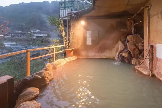 Anraku Onsen Tsuru-no-Yu