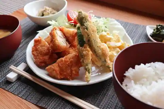 慎太郎食堂