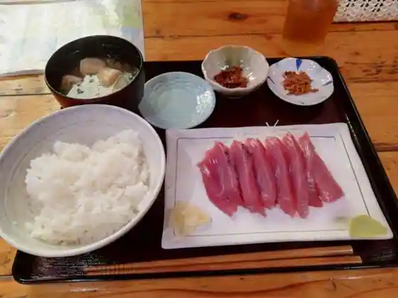 Shijo Nomeshi Ya Hama Chan