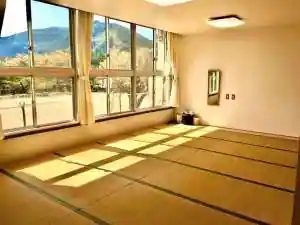 山笑ふ横畠集落活動センター