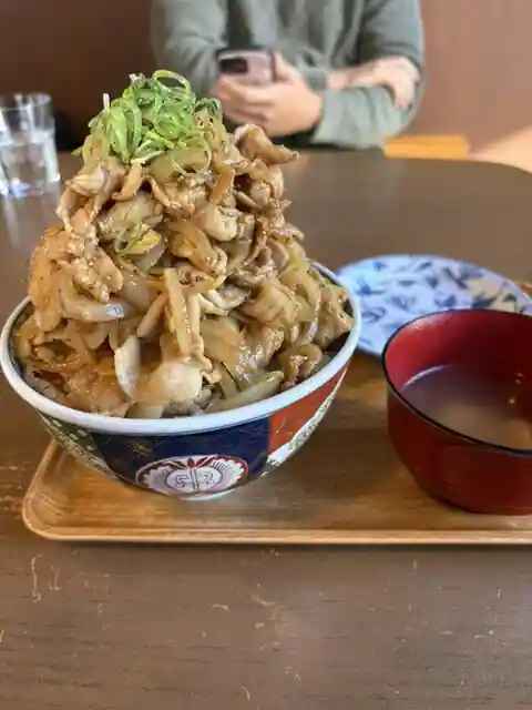 Mikaku