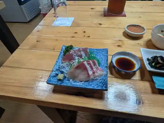 まるたや
