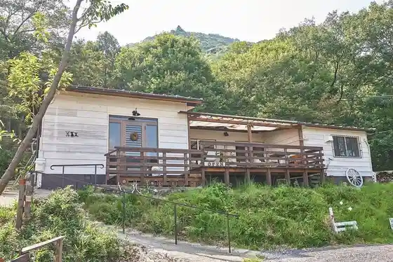 Yama Kujira Kafe