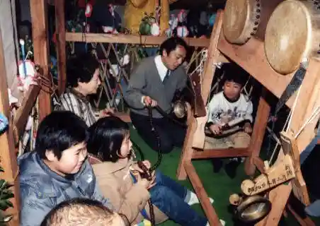 Yoakashi Nenbutsu