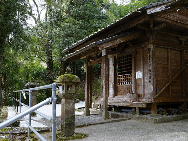Uguchi Kannon Hall