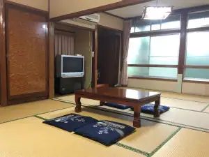 Hamaya Ryokan