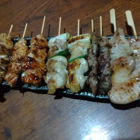 炭火焼 旭屋