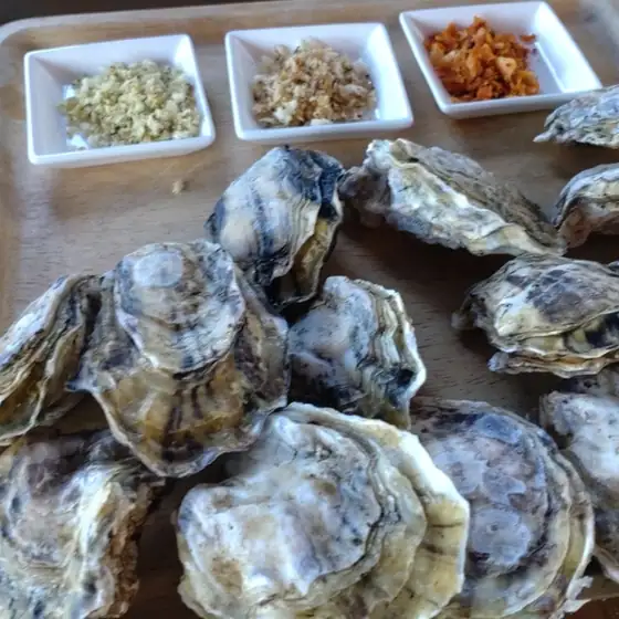 Tsunagi Oyster Bar