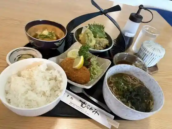 食事処むらかみ