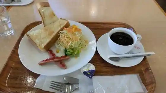 How's kitchen 栗原中央病院店