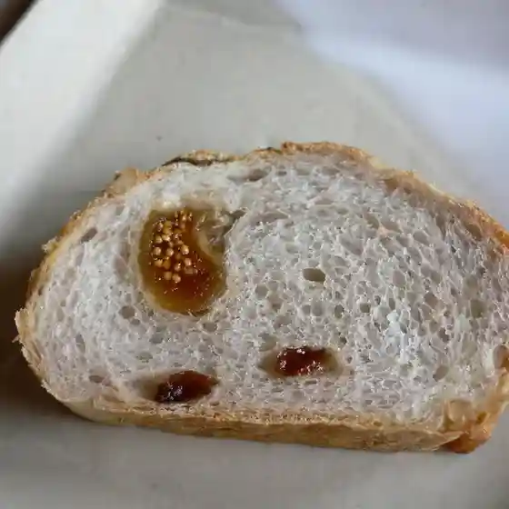 手作りケーキとパンの店 マザーネイチャー