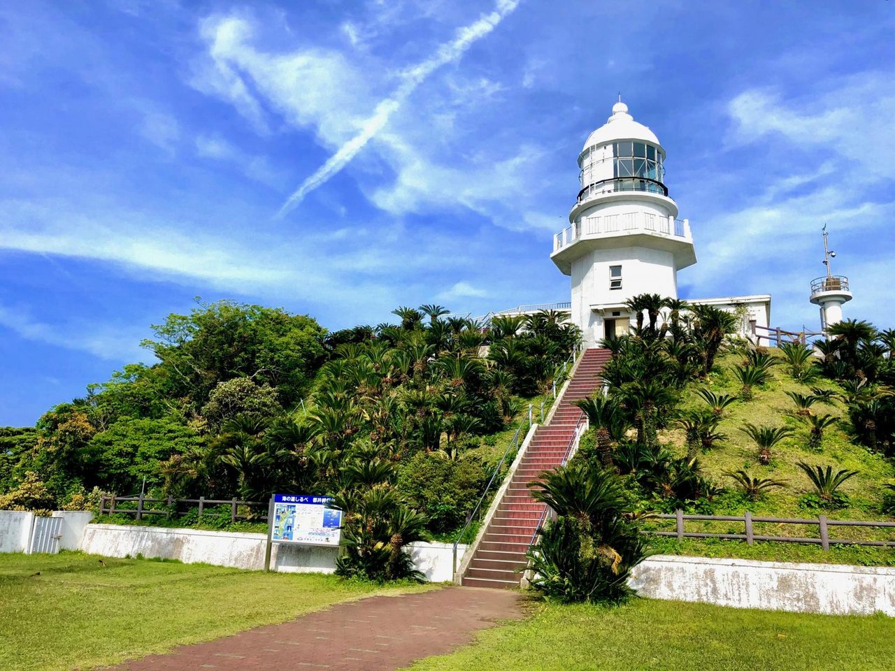 Toi Cape Lighthouse